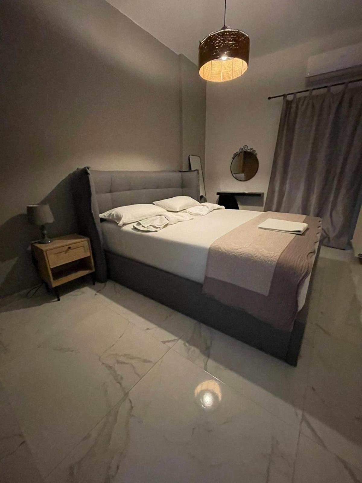 Anais Apartment Preveza Buitenkant foto