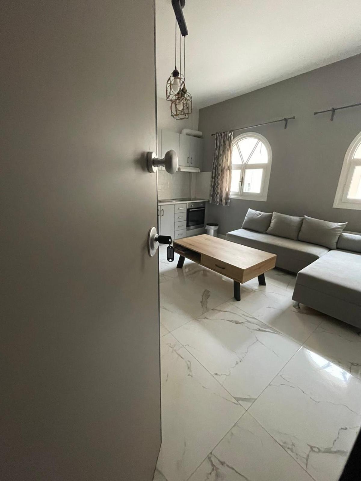 Anais Apartment Preveza Buitenkant foto