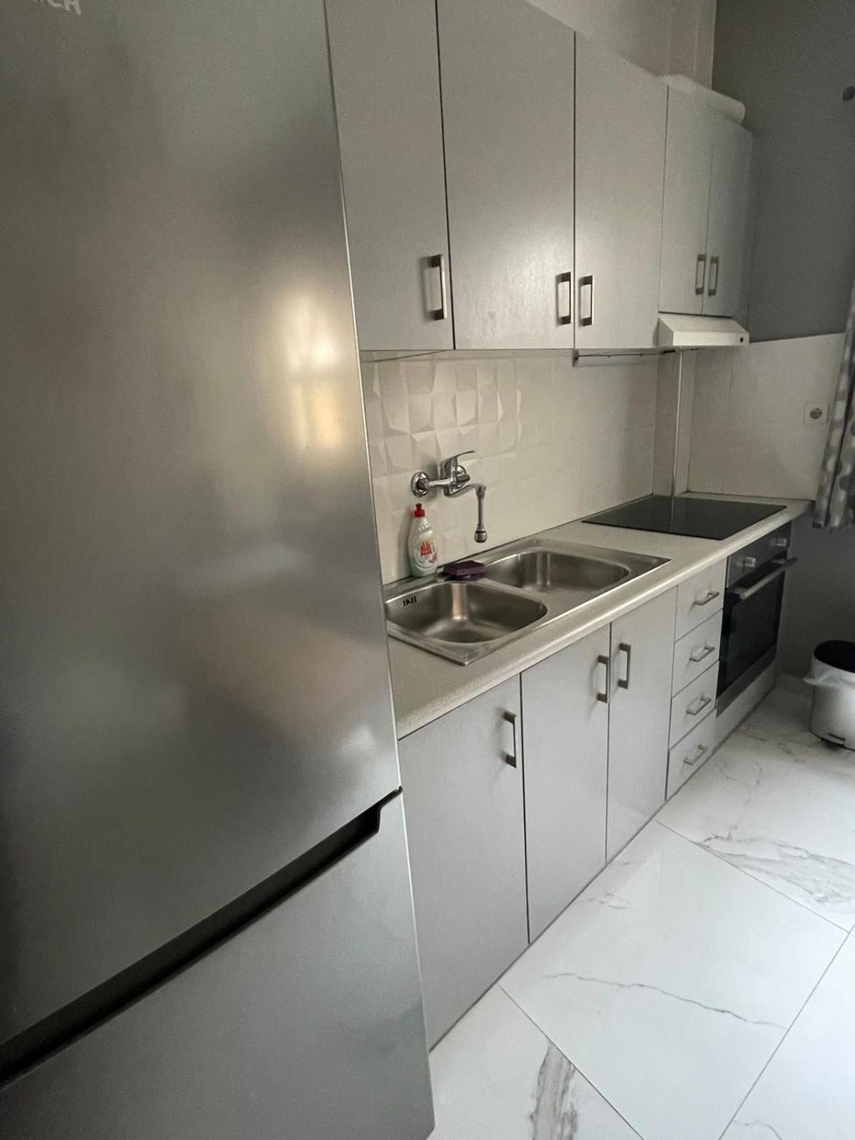 Anais Apartment Preveza Buitenkant foto