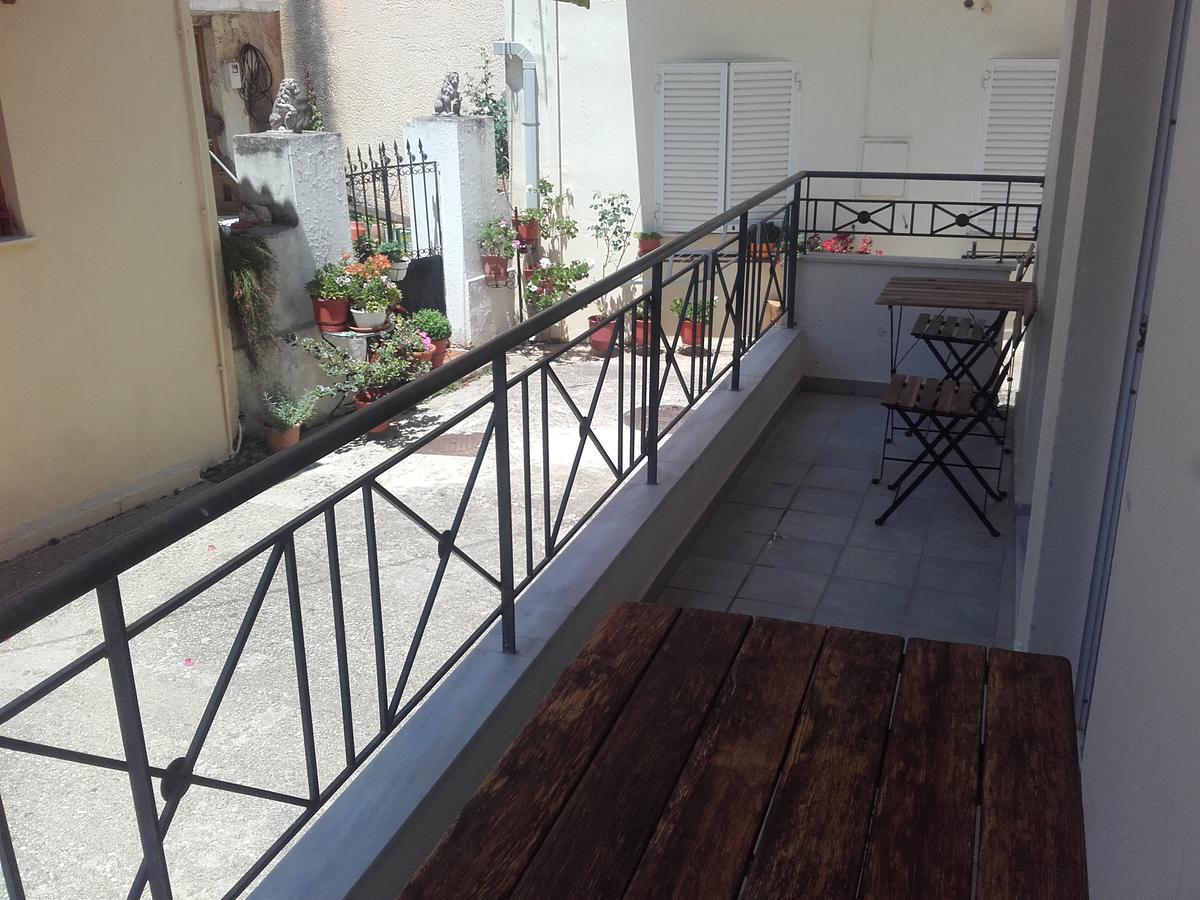 Anais Apartment Preveza Buitenkant foto